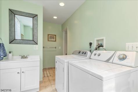 40 Franklin Street Franklin NJ 08873