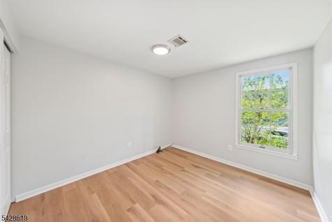 550 Bergen Street Newark NJ 07108