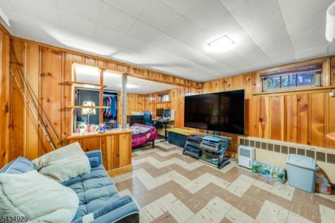 232 W Linden Avenue Linden NJ 07036