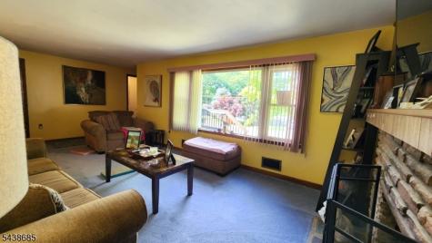29 Fox Trail Hardyston NJ 07460
