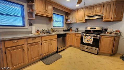 29 Fox Trail Hardyston NJ 07460