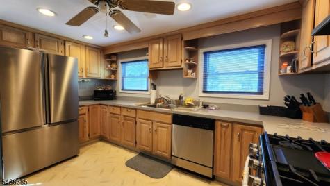 29 Fox Trail Hardyston NJ 07460
