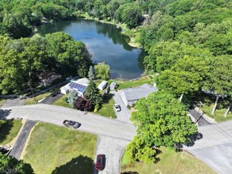 29 Fox Trail Hardyston NJ 07460
