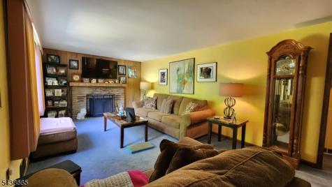 29 Fox Trail Hardyston NJ 07460