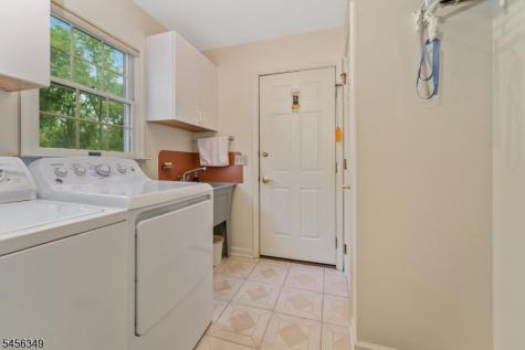 219 Sandy Ridge Mount Airy Delaware NJ 08559