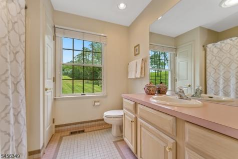 219 Sandy Ridge Mount Airy Delaware NJ 08559