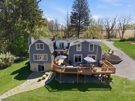 33 Mt Lebanon Road Lebanon NJ 07865