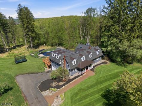 33 Mt Lebanon Road Lebanon NJ 07865
