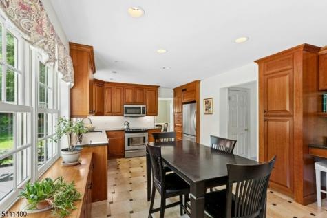 260 Lorraine Drive Berkeley Heights NJ 07922