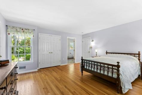 260 Lorraine Drive Berkeley Heights NJ 07922
