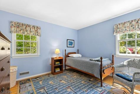 260 Lorraine Drive Berkeley Heights NJ 07922