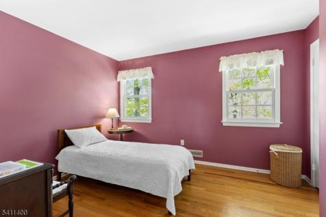 260 Lorraine Drive Berkeley Heights NJ 07922
