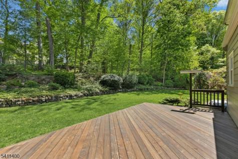 260 Lorraine Drive Berkeley Heights NJ 07922