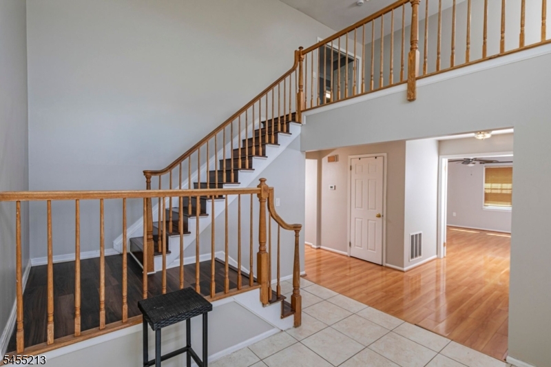 9 Chipwood Lane North Brunswick NJ 08902