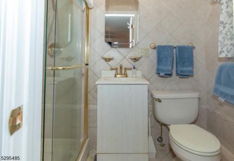 28 Elizabeth Drive Wantage NJ 07461
