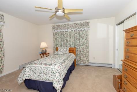 28 Elizabeth Drive Wantage NJ 07461