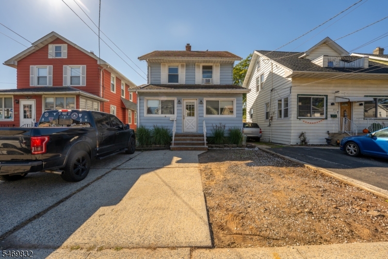 830 Gibbons Court Elizabeth NJ 07202