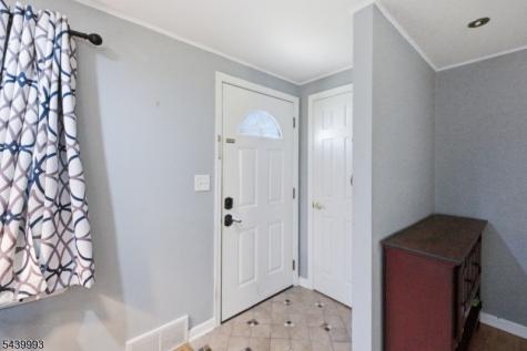 708 Franklin Street Belvidere NJ 07823