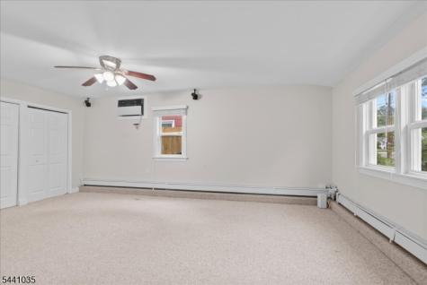40 Hunterdon Road West Orange NJ 07052