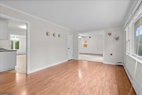 40 Hunterdon Road West Orange NJ 07052