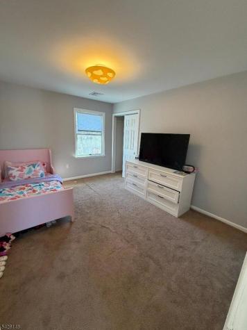 835 Dixie Lane Plainfield NJ 07062