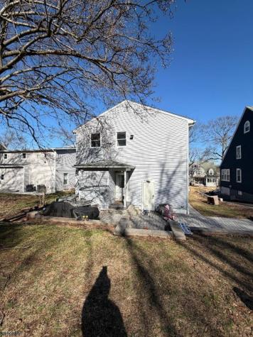 835 Dixie Lane Plainfield NJ 07062