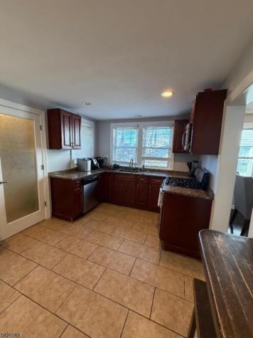 835 Dixie Lane Plainfield NJ 07062