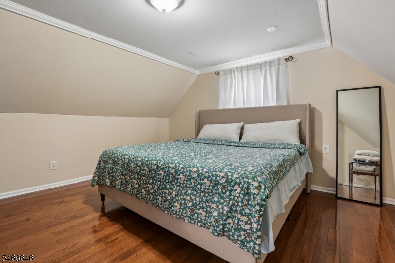 158 Charlton Avenue Lodi NJ 07644