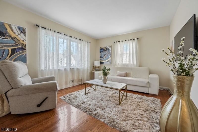 158 Charlton Avenue Lodi NJ 07644