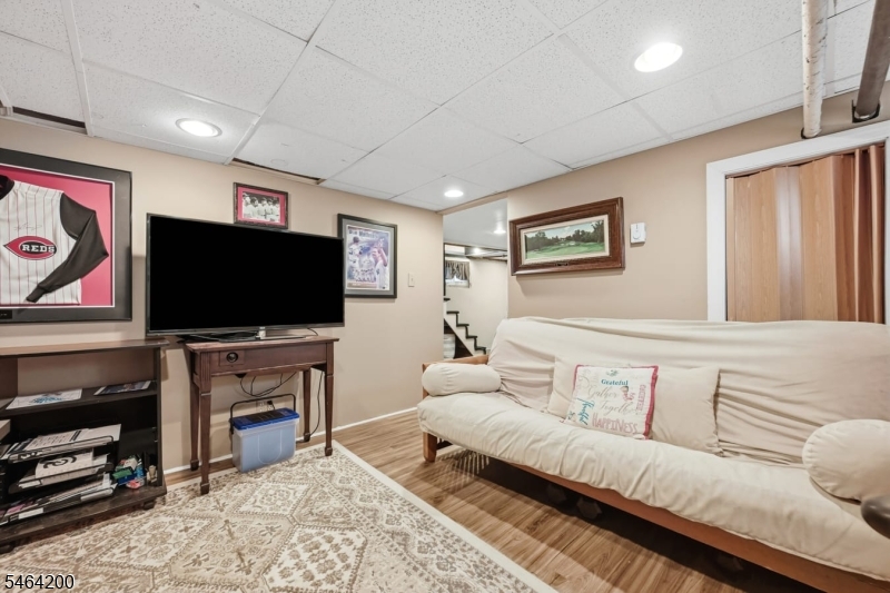 15 Adelaide Street Belleville NJ 07109