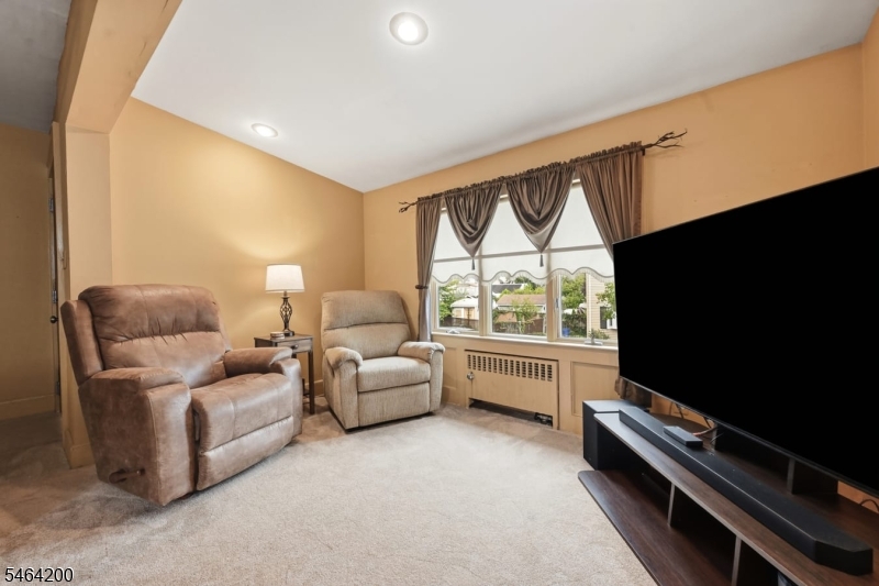 15 Adelaide Street Belleville NJ 07109