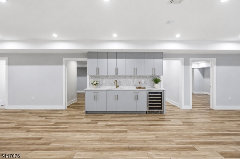 59 Wynnewood Road Livingston NJ 07039