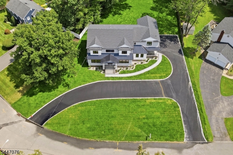 59 Wynnewood Road Livingston NJ 07039