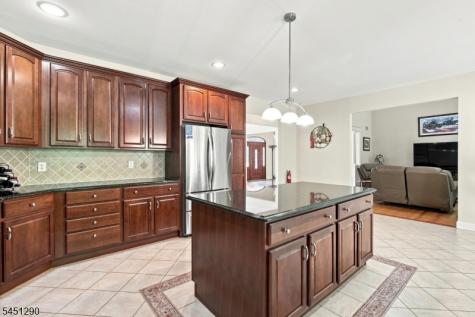 20 Eagles Nest Road Green NJ 07860