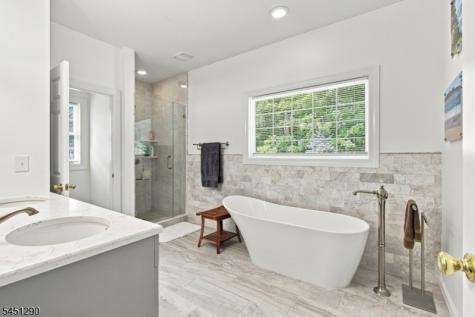 20 Eagles Nest Road Green NJ 07860
