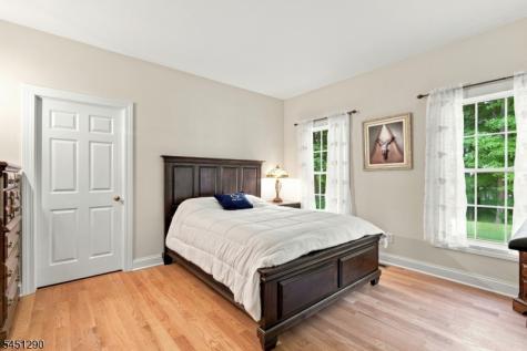 20 Eagles Nest Road Green NJ 07860