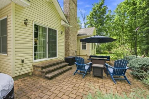 20 Eagles Nest Road Green NJ 07860