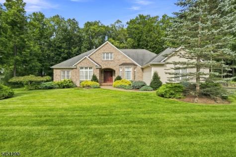 20 Eagles Nest Road Green NJ 07860