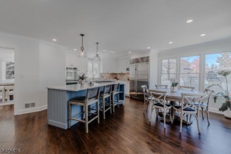 18 Woodside Road Springfield NJ 07081