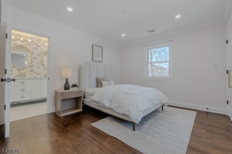18 Woodside Road Springfield NJ 07081