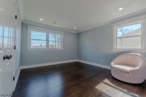 18 Woodside Road Springfield NJ 07081