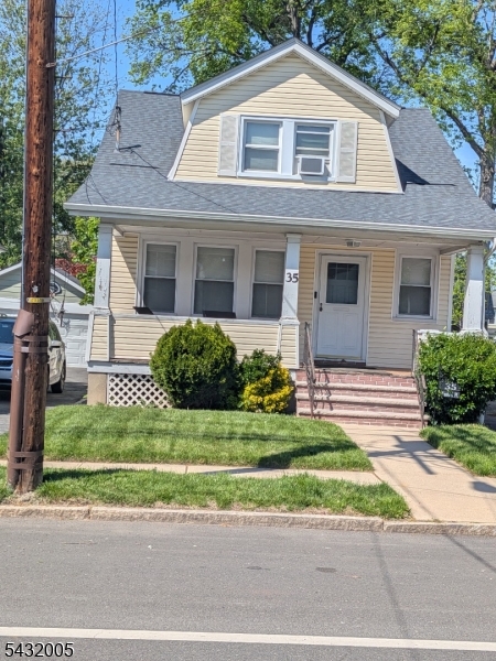35 Sanford Place Newark NJ 07106