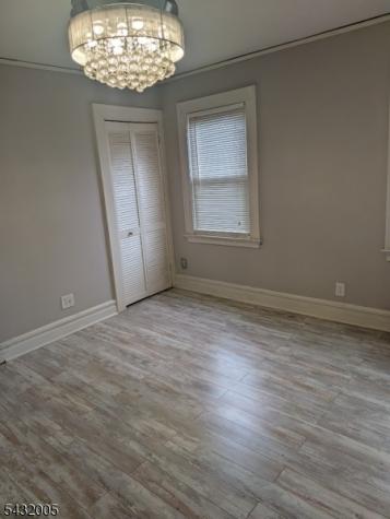 35 Sanford Place Newark NJ 07106