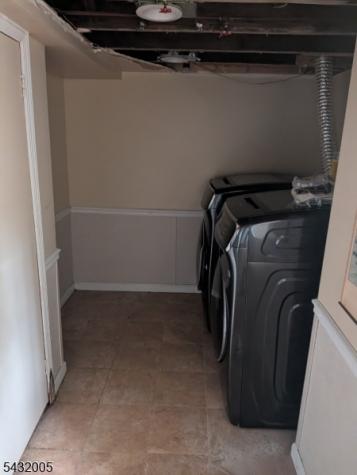 35 Sanford Place Newark NJ 07106
