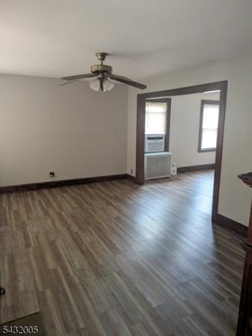 35 Sanford Place Newark NJ 07106