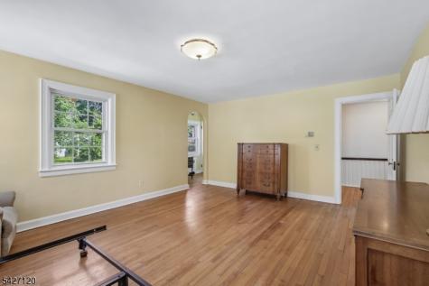 24 Wilton Terrace Verona NJ 07044