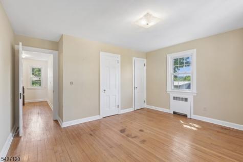 24 Wilton Terrace Verona NJ 07044