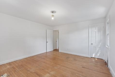 24 Wilton Terrace Verona NJ 07044