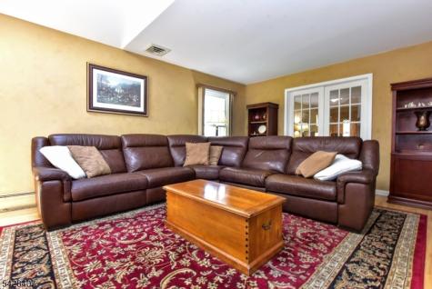 29 Cheryl Hills Drive Hawthorne NJ 07506