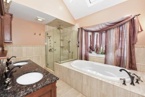 29 Cheryl Hills Drive Hawthorne NJ 07506